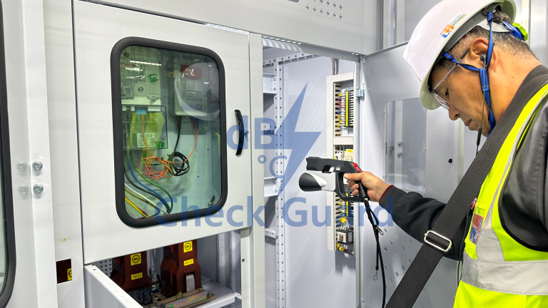 Electrical panel inspection using MD-1000